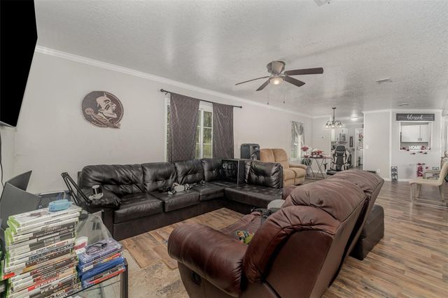 18905 NW 250TH STREET, High Springs, FL 32643