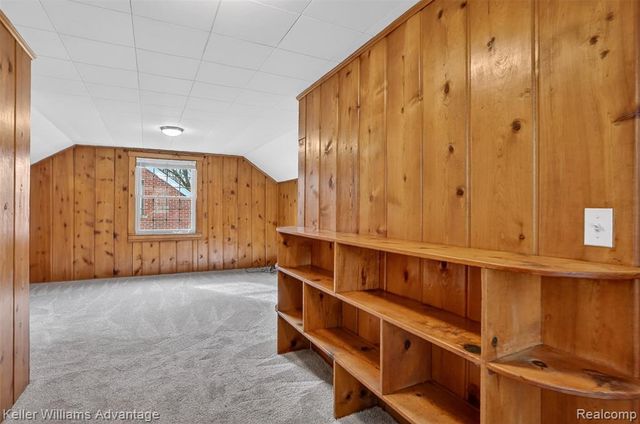 35724 Elm Street, Wayne, MI 48184