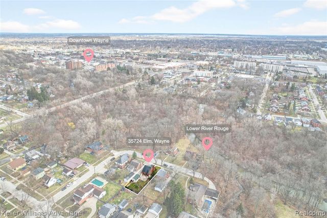 35724 Elm Street, Wayne, MI 48184