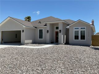 15334 Sabre Dr, Corpus Christi, TX 78418
