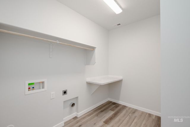 6965 S Harvest Cove Ave, Boise, ID 83709