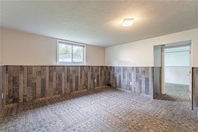 23823 Beaumont Drive, North Olmsted, OH 44070