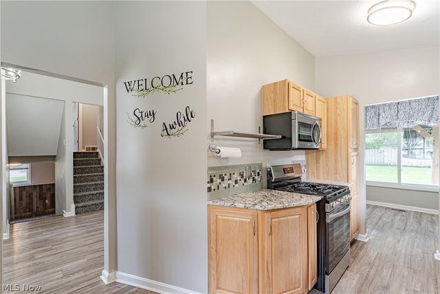 23823 Beaumont Drive, North Olmsted, OH 44070