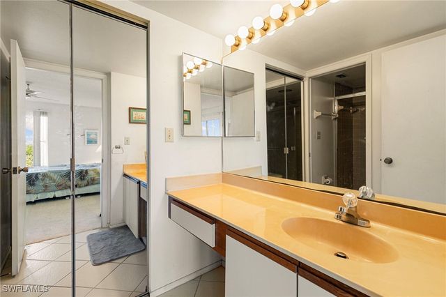 200 Stevens Landing DR B303, Marco Island, FL 34145