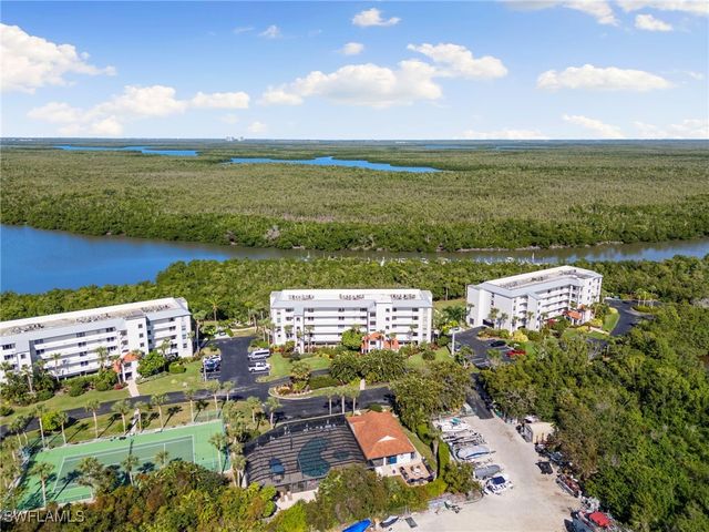 200 Stevens Landing DR B303, Marco Island, FL 34145