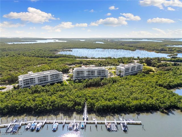 200 Stevens Landing DR B303, Marco Island, FL 34145