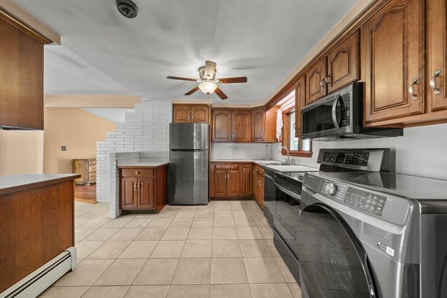 11 Nichols Road, Peabody, MA 01960