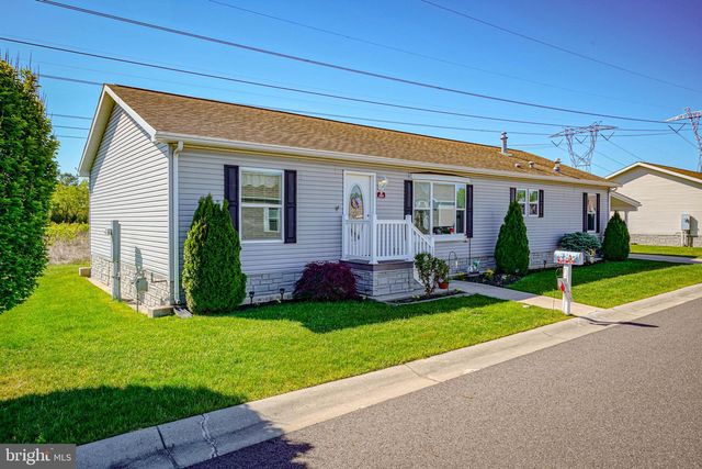 2080 BURLINGTON CIR, Williamstown, NJ 08094