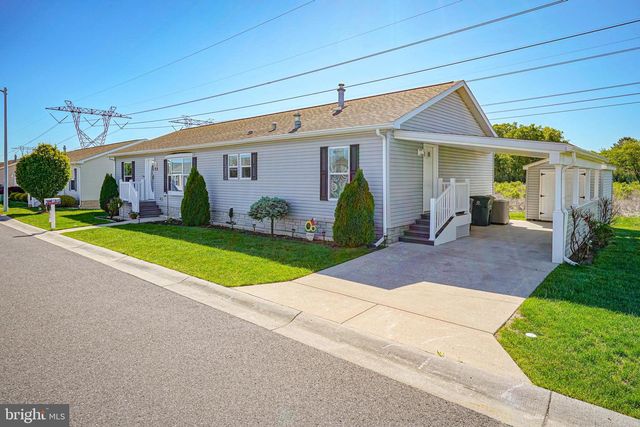 2080 BURLINGTON CIR, Williamstown, NJ 08094