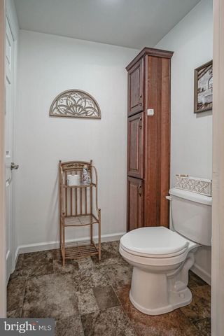 2080 BURLINGTON CIR, Williamstown, NJ 08094