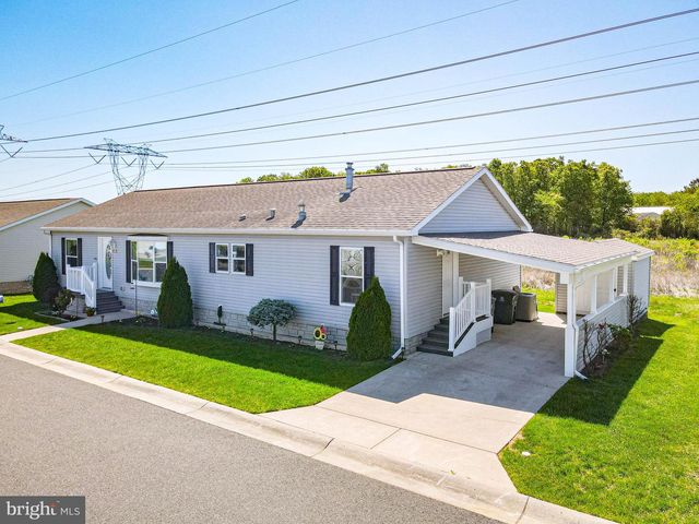 2080 BURLINGTON CIR, Williamstown, NJ 08094
