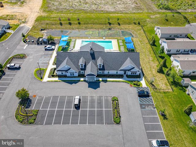 2080 BURLINGTON CIR, Williamstown, NJ 08094