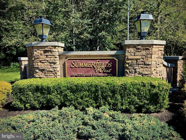 2080 BURLINGTON CIR, Williamstown, NJ 08094