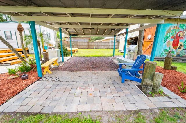 12711 LOVERS LANE, Riverview, FL 33579