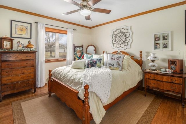 3002 Sunrise Drive, Crown Point, IN 46307