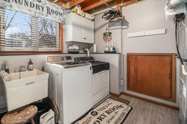 3002 Sunrise Drive, Crown Point, IN 46307