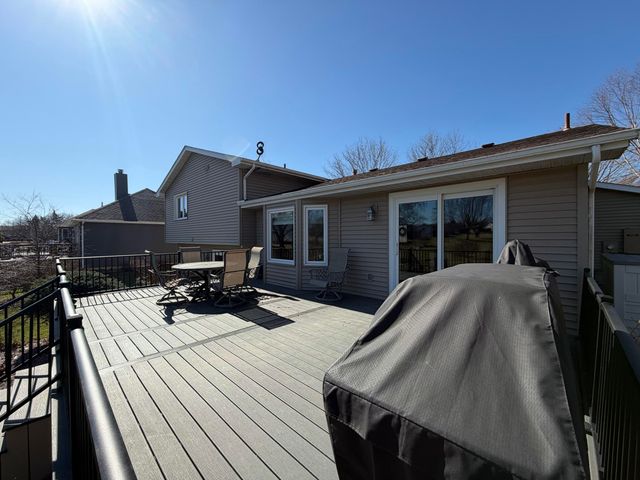 3002 Sunrise Drive, Crown Point, IN 46307