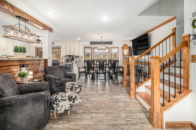 3002 Sunrise Drive, Crown Point, IN 46307