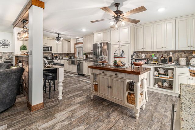 3002 Sunrise Drive, Crown Point, IN 46307