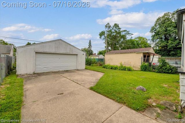 19322 Pierson Street, Detroit, MI 48219