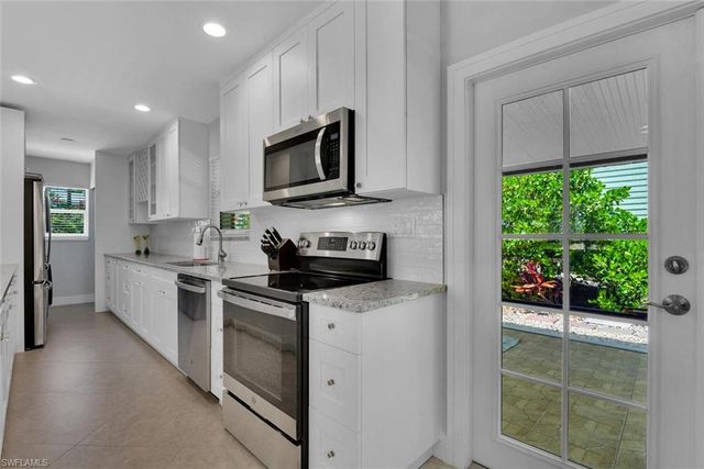 1155 6th ST S, Naples, FL 34102