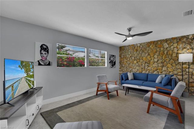 1155 6th ST S, Naples, FL 34102