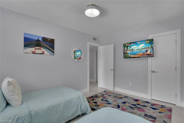 1155 6th ST S, Naples, FL 34102