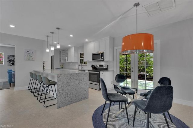 1155 6th ST S, Naples, FL 34102