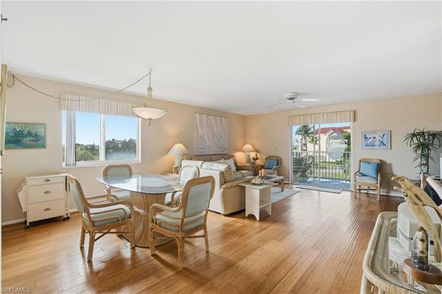 4591 Bay Beach LN # 294, Fort Myers Beach, FL 33931