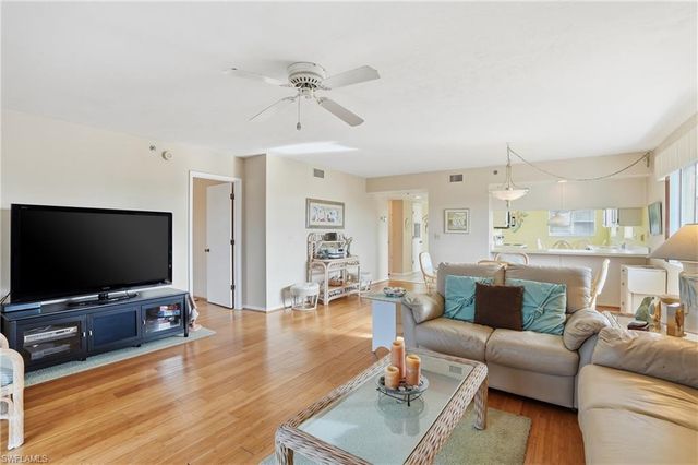 4591 Bay Beach LN # 294, Fort Myers Beach, FL 33931