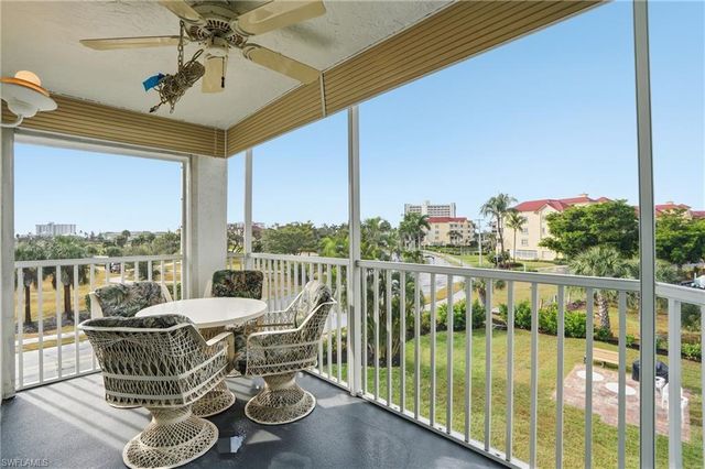 4591 Bay Beach LN # 294, Fort Myers Beach, FL 33931