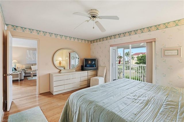 4591 Bay Beach LN # 294, Fort Myers Beach, FL 33931