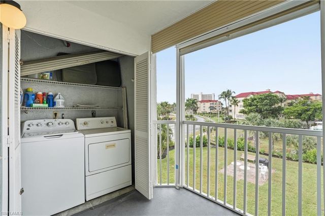 4591 Bay Beach LN # 294, Fort Myers Beach, FL 33931