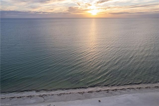 4591 Bay Beach LN # 294, Fort Myers Beach, FL 33931