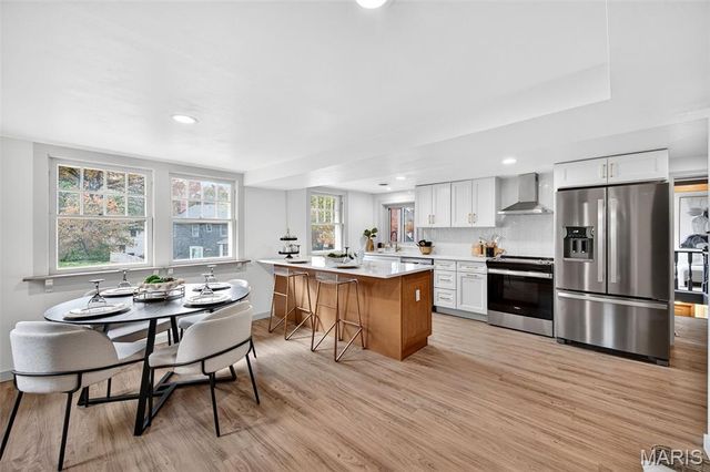 8673 General Grant Lane, Crestwood, MO 63123