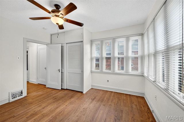 8673 General Grant Lane, Crestwood, MO 63123