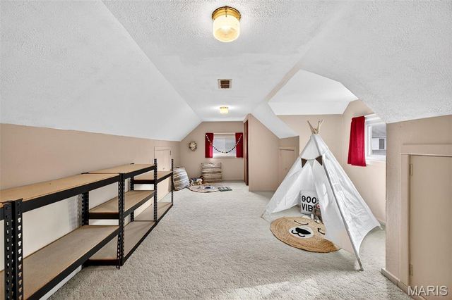 8673 General Grant Lane, Crestwood, MO 63123