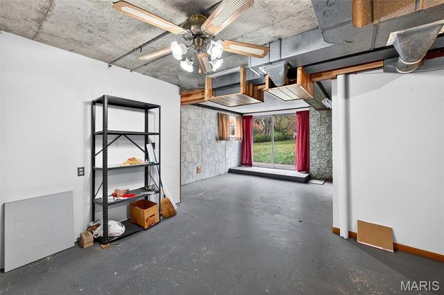 8673 General Grant Lane, Crestwood, MO 63123