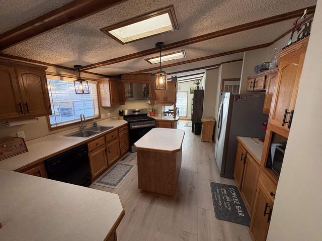 W6449 OLD LAKE LANE, Shawano, WI 54166