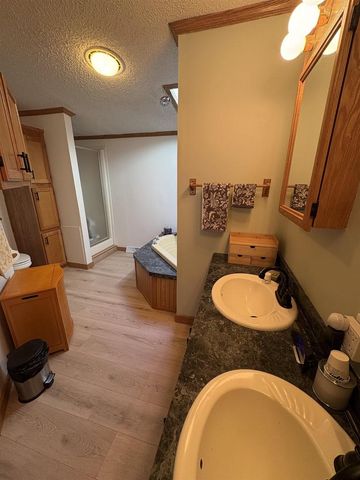 W6449 OLD LAKE LANE, Shawano, WI 54166