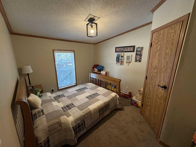 W6449 OLD LAKE LANE, Shawano, WI 54166