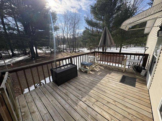 W6449 OLD LAKE LANE, Shawano, WI 54166