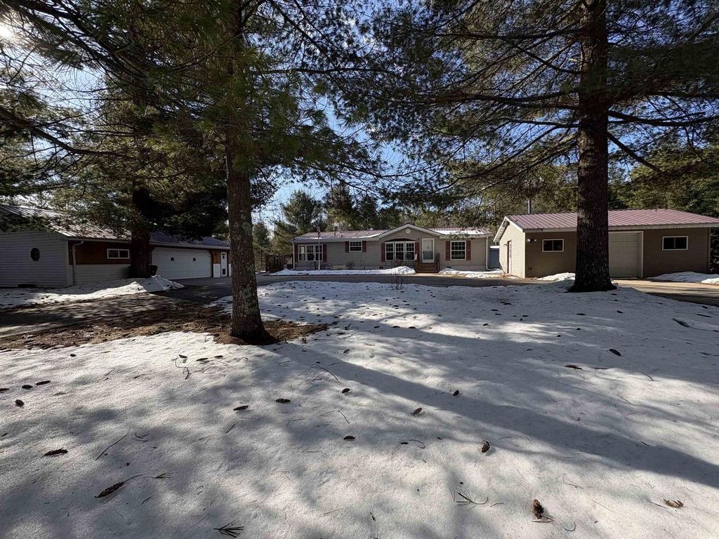 W6449 OLD LAKE LANE, Shawano, WI 54166