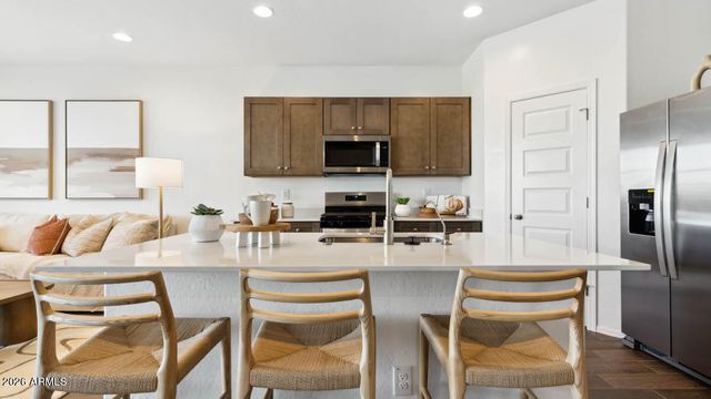 46619 W STELLAR Drive, Maricopa, AZ 85139
