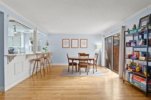 7815 W 61st Terrace, Overland Park, KS 66202