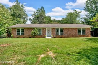 1014 Parrish Rd, Knoxville, TN 37923