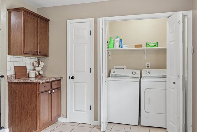1524 Tartan Court, New Haven, IN 46774