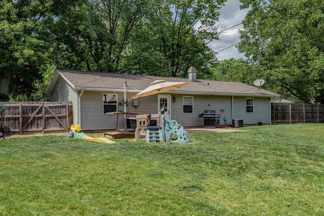 1524 Tartan Court, New Haven, IN 46774