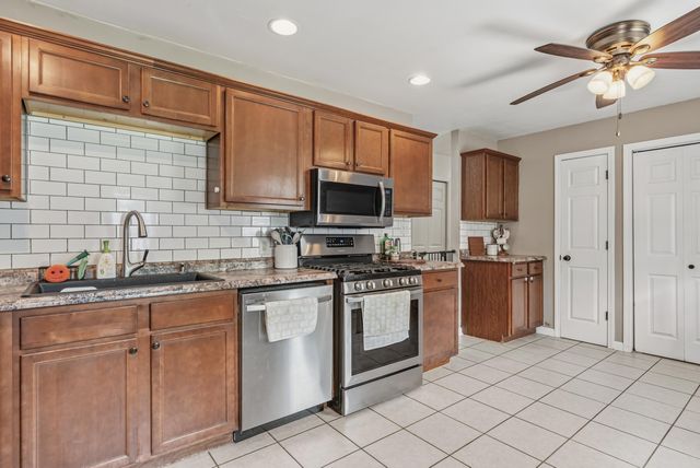 1524 Tartan Court, New Haven, IN 46774