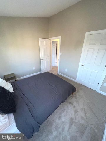 14217 BELT BUCKLE CT, Centreville, VA 20121